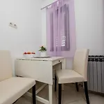בית הארחה Makaus סופטרסקה דראגה