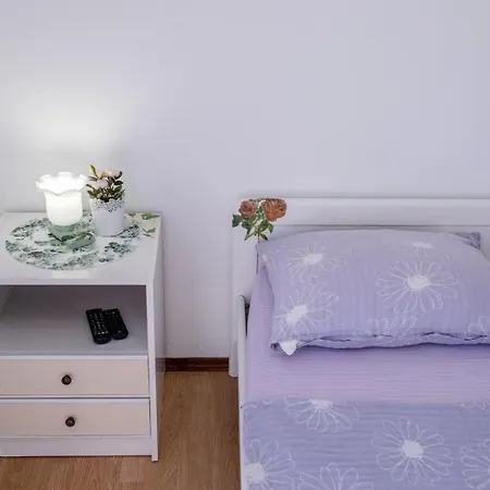 Guest house Makaus Supetarska Draga