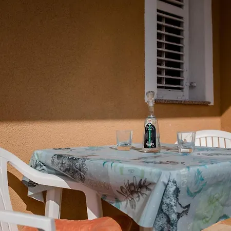 Pensión Makaus Supetarska Draga