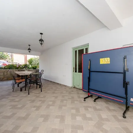 Makaus Vendégház Supetarska Draga