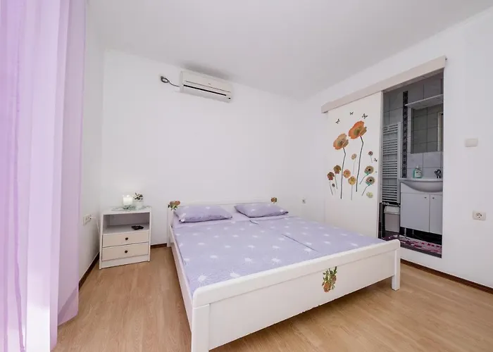 Гостевой дом Makaus 2832 3*