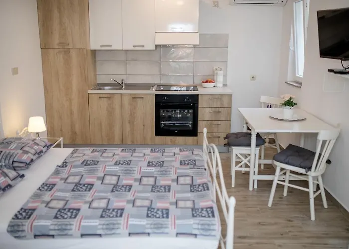 Гостевой дом Makaus 2832