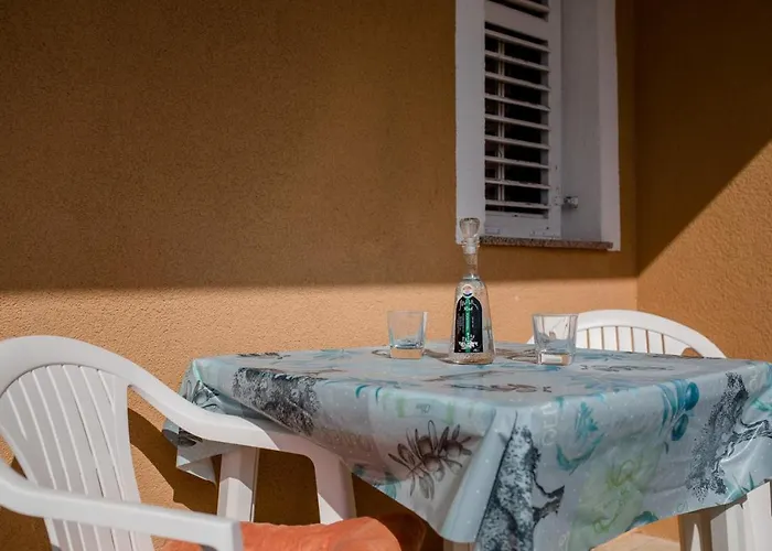 Гостевой дом Makaus 2832 Супетарска-Драга